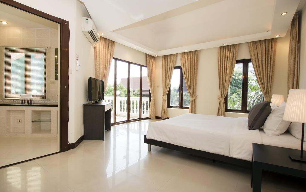 Pattaya Holiday Villas Bang Lamung Esterno foto