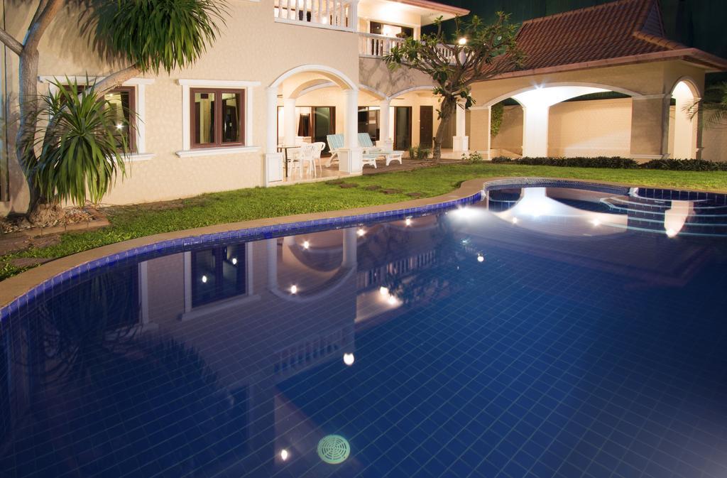Pattaya Holiday Villas Bang Lamung Esterno foto