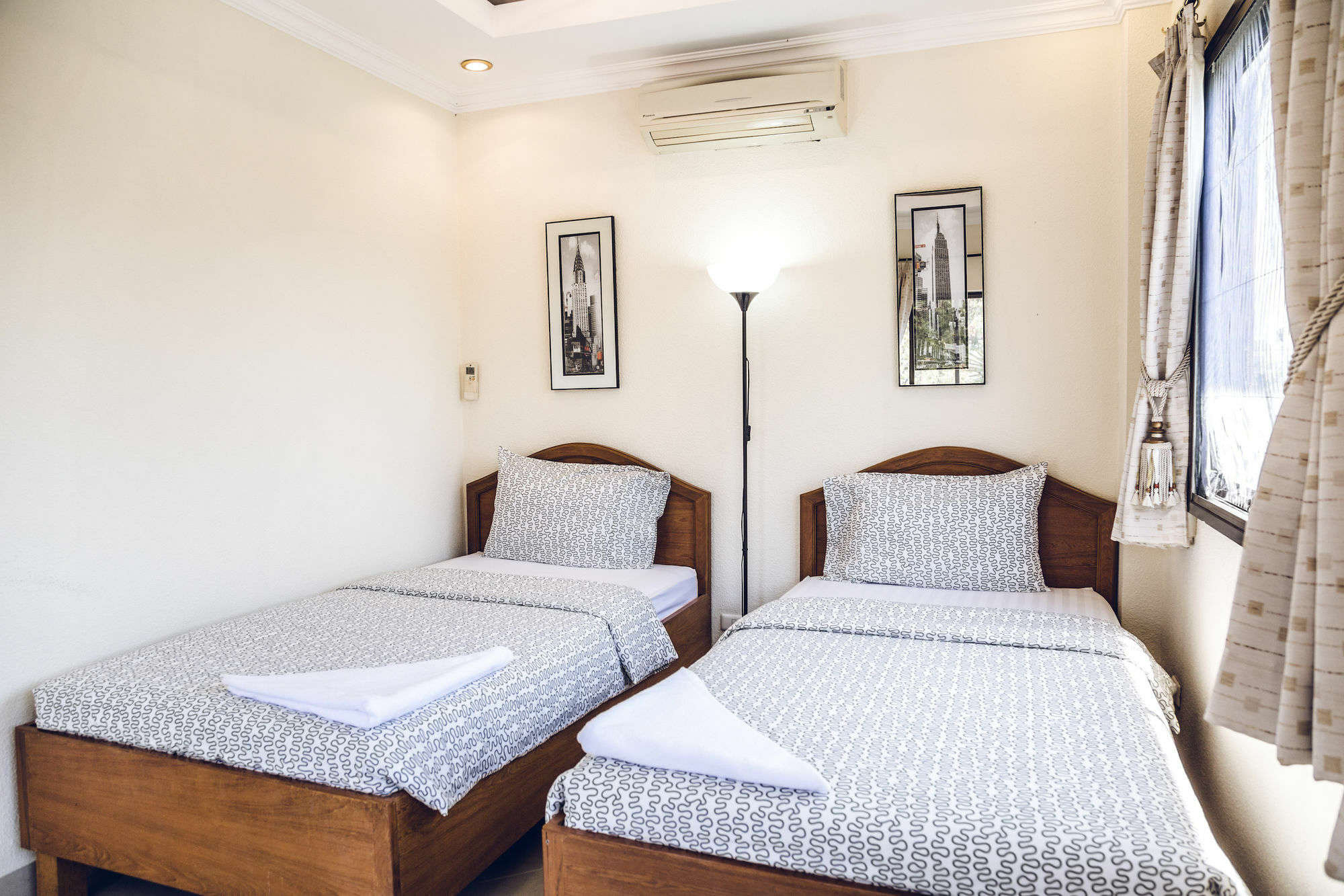 Pattaya Holiday Villas Bang Lamung Esterno foto